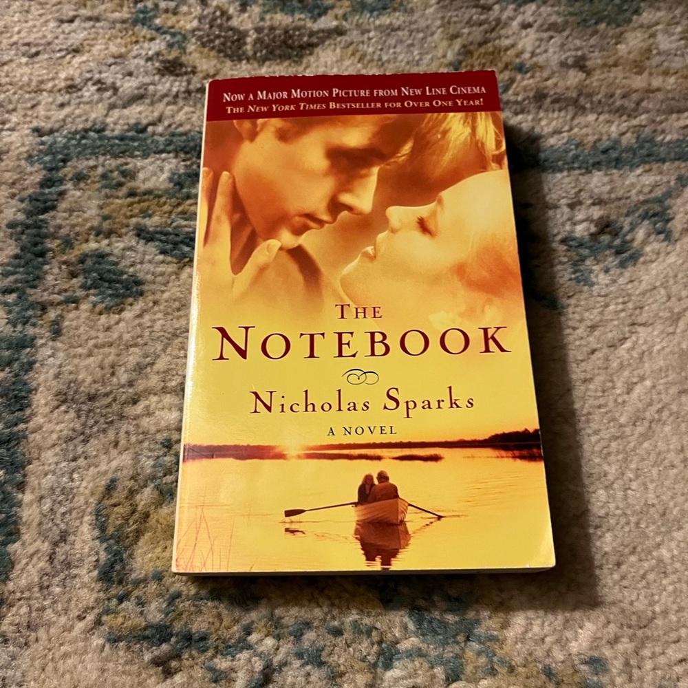 Nicholas Sparks The Notebook *please bundle books - 4/$12*